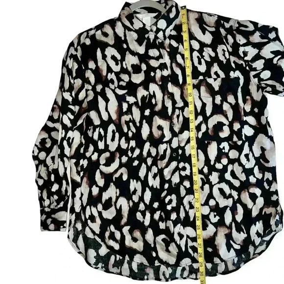 100% linen leopard print button down oversized top nwot size xs fits like M - Picture 10 of 10